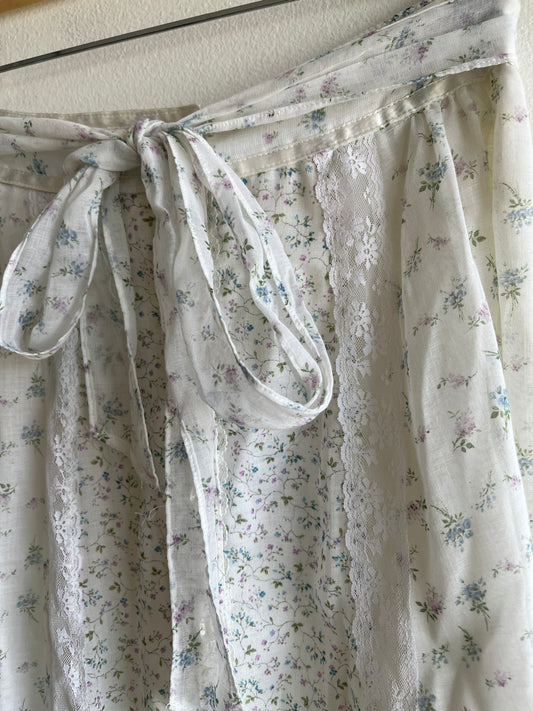Vintage 1970’s Gunne Sax “Gunnies” Floral Skirt