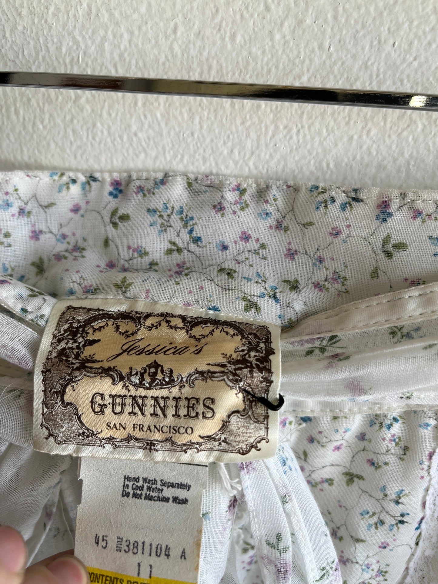 Vintage 1970’s Gunne Sax “Gunnies” Floral Skirt