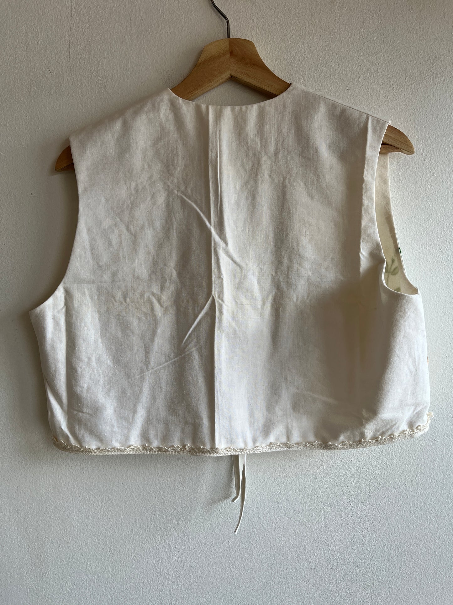 Trash Textiles - Handmade Vintage Tablecloth Tie-Front Blouse - La Lovely Vintage