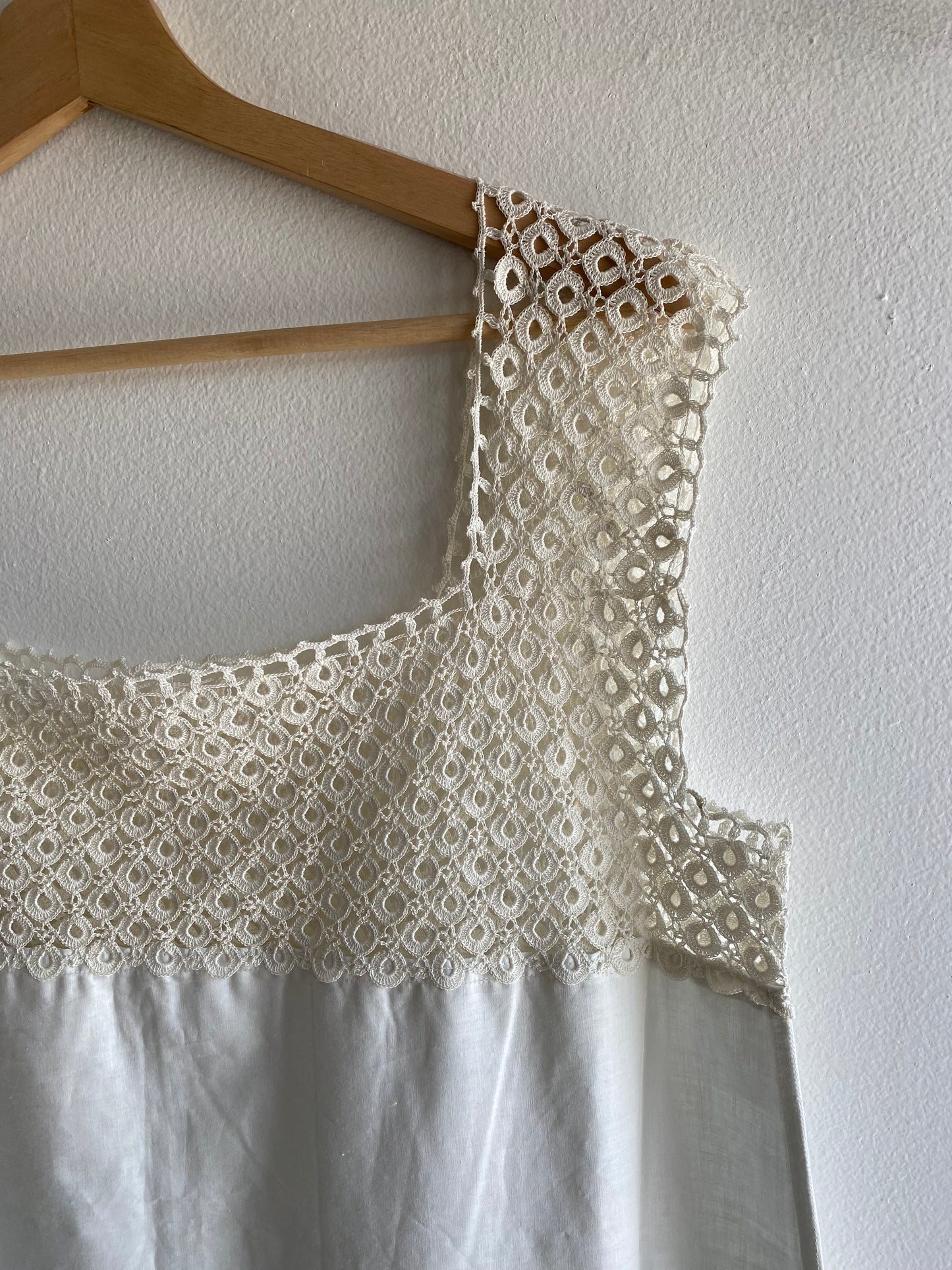 Antique 1920’s Lace and Linen Dress