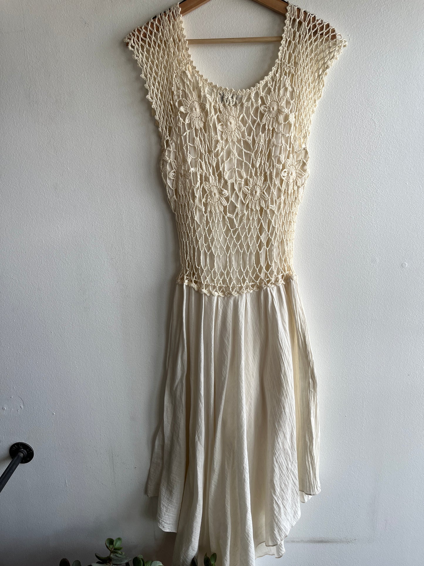 Vintage 1980’s Crochet Dress - La Lovely Vintage