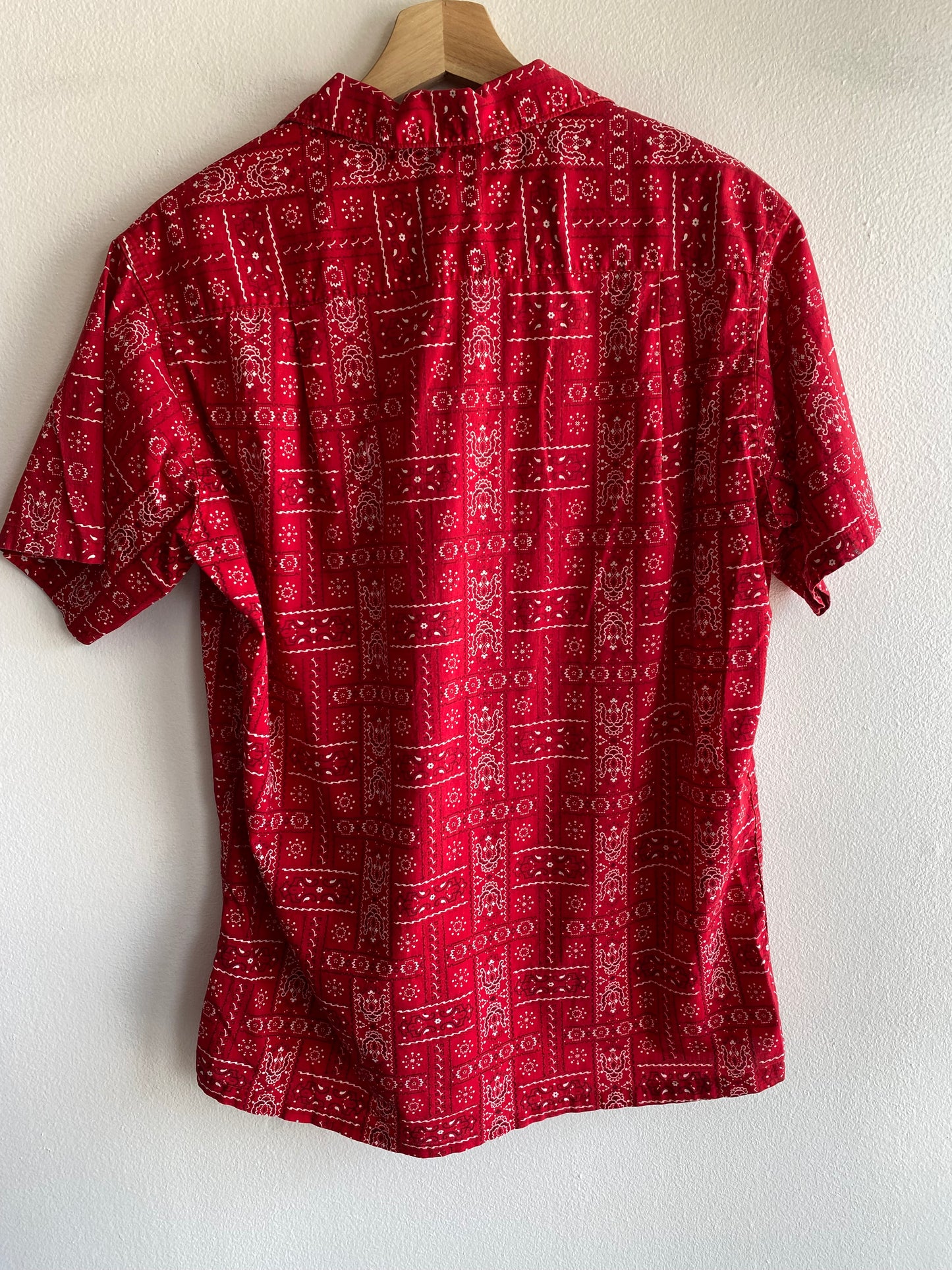 Vintage 1950’s Brent Bandana Print Loop Collar Button Up Shirt