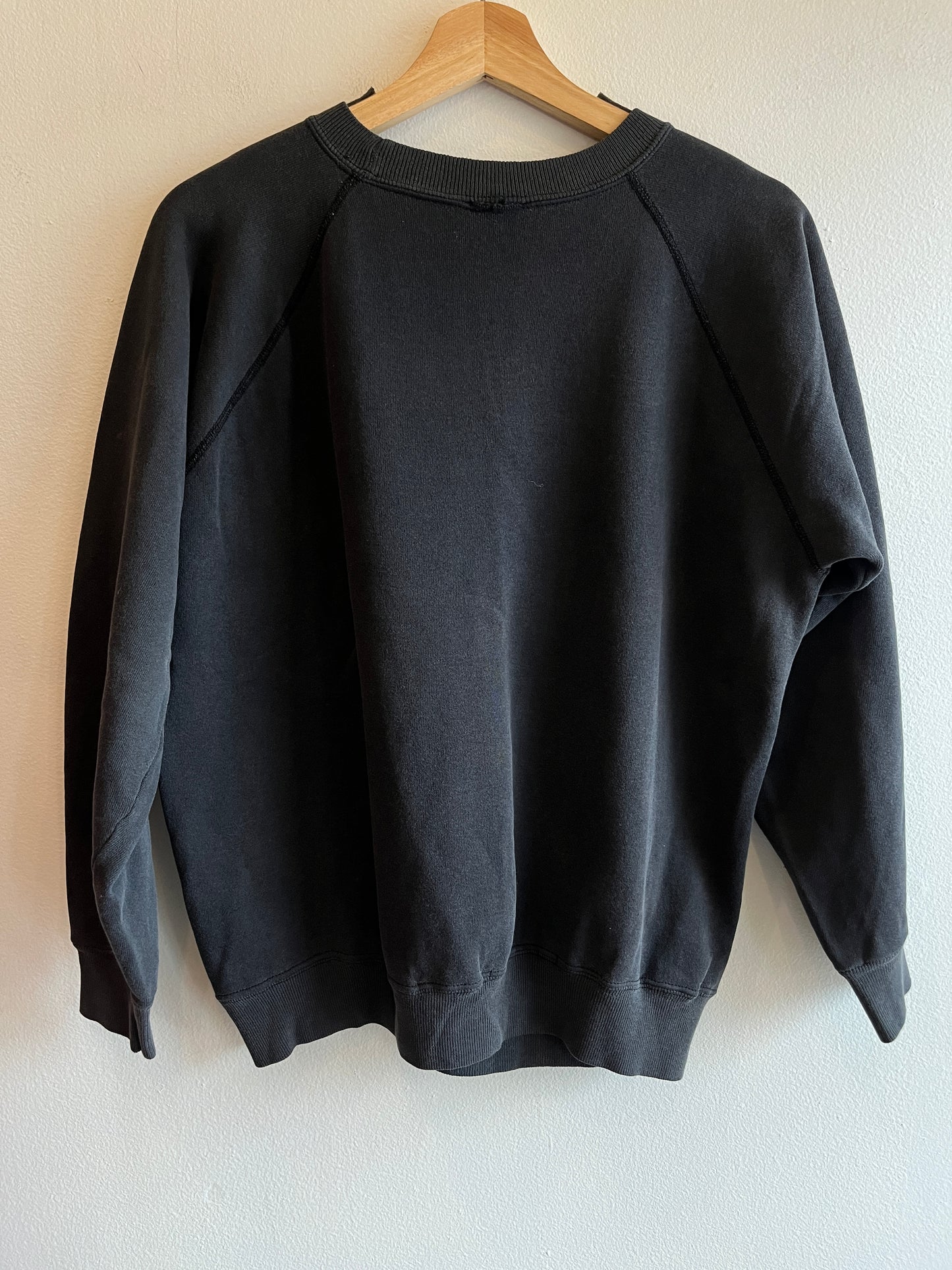 Vintage 1980’s Blank Black Sweatshirt - La Lovely Vintage