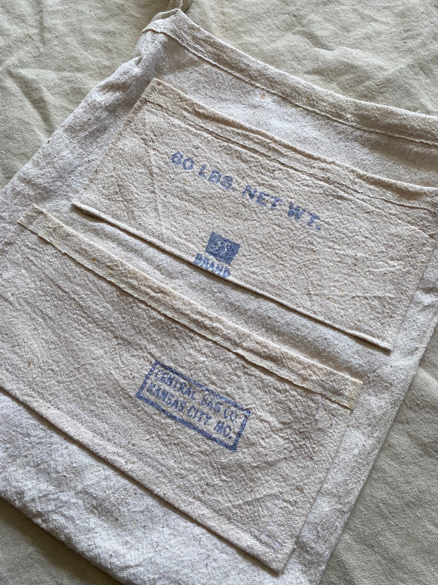 La Lovely Vintage - Handmade Feed Sack Tote Bag