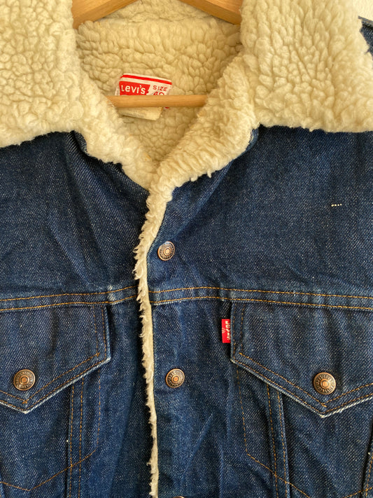 Vintage 1970’s Levi’s Sherpa Lined Denim Trucker Jacket - La Lovely Vintage