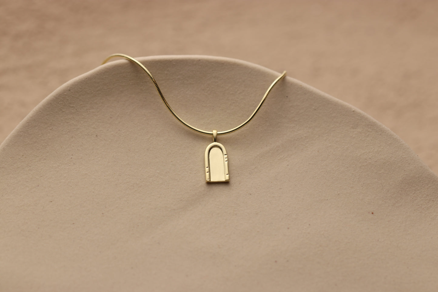 Portal Pathway Arch Necklace - La Lovely Vintage