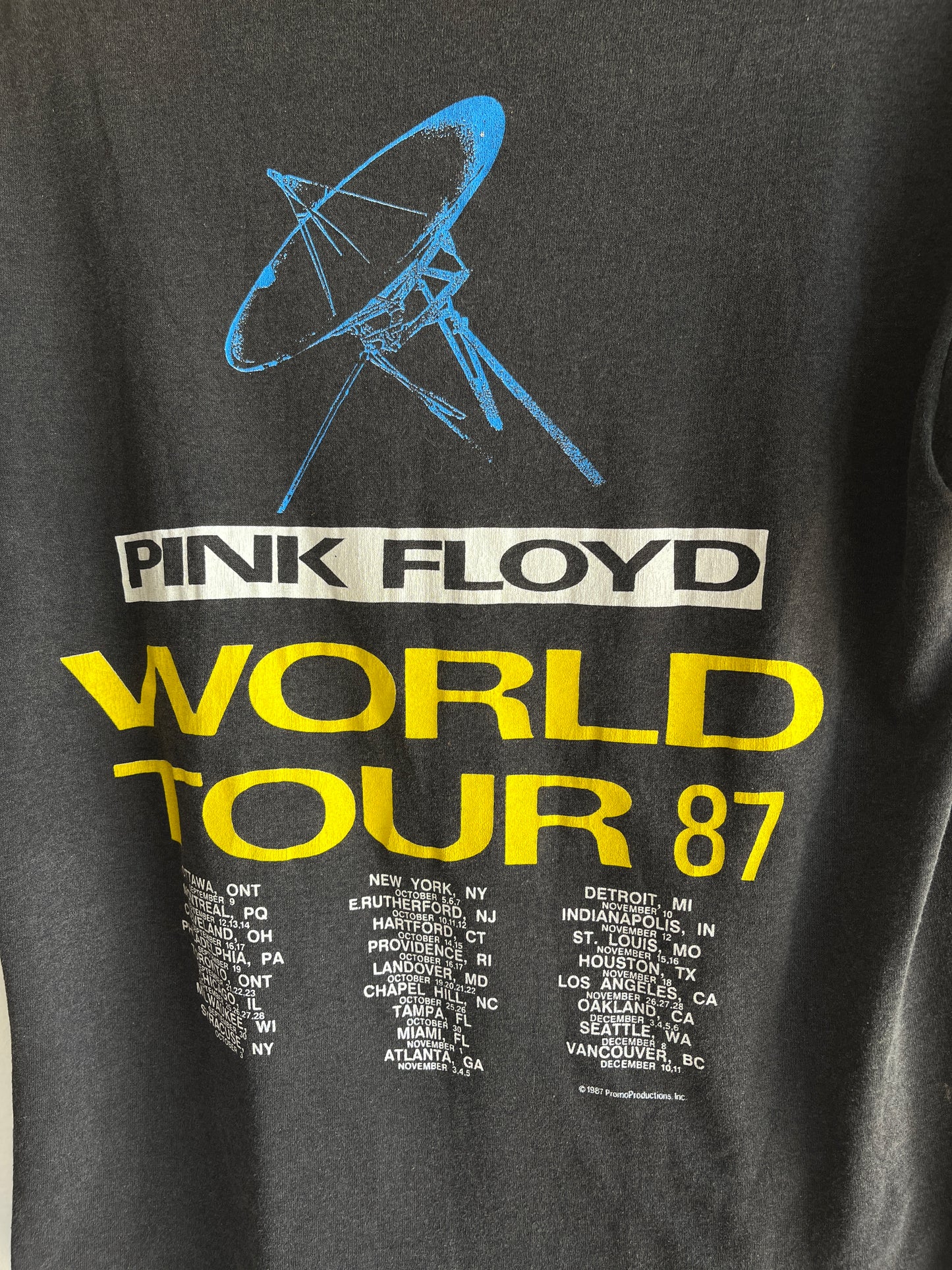 Vintage 1987 Pink Floyd Tour T-Shirt - La Lovely Vintage