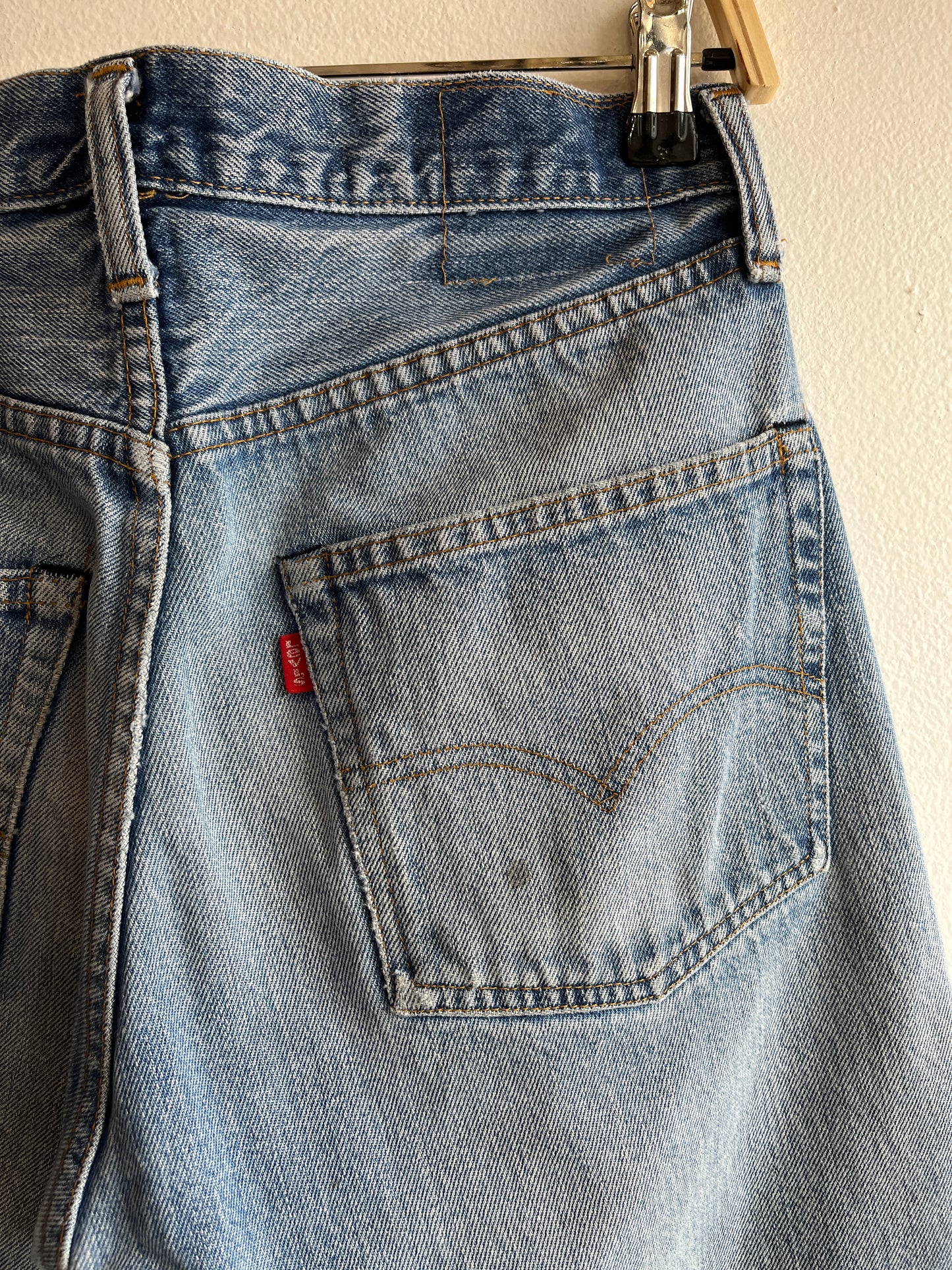 Vintage 1980’s Levi’s 501 Selvedge Denim Jeans - La Lovely Vintage