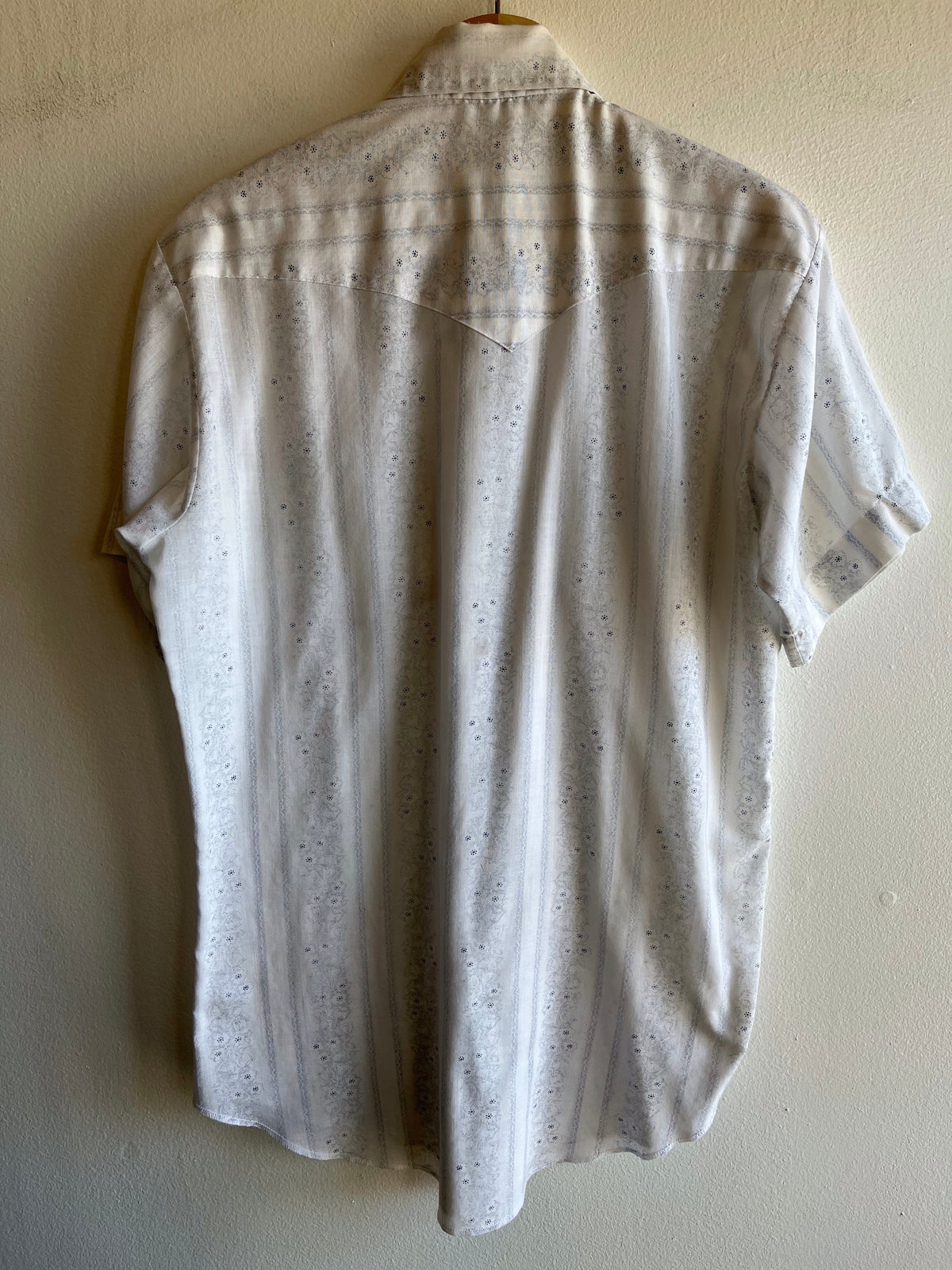 Vintage 1970’s Floral Short Sleeve Pearl-Snap Shirt