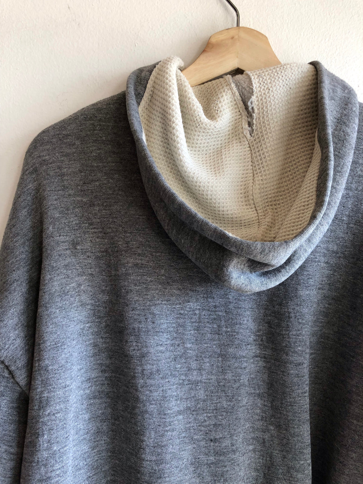 Vintage 1970’s Thermal-Lined Zip Up Hooded Sweatshirt - La Lovely Vintage