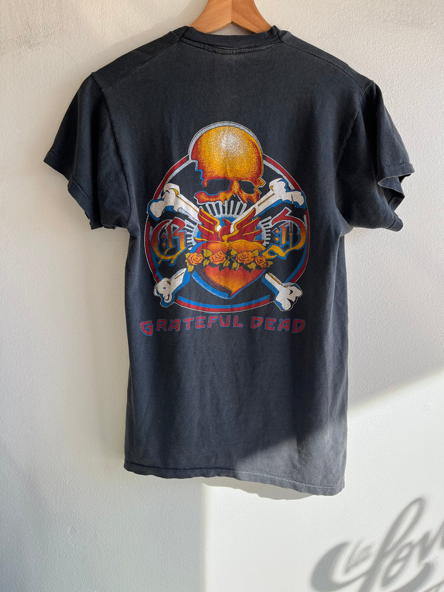 Vintage Grateful Dead 1981 Skeleton Golden Gate Bridge Concert T Shirt –  Black Shag Vintage