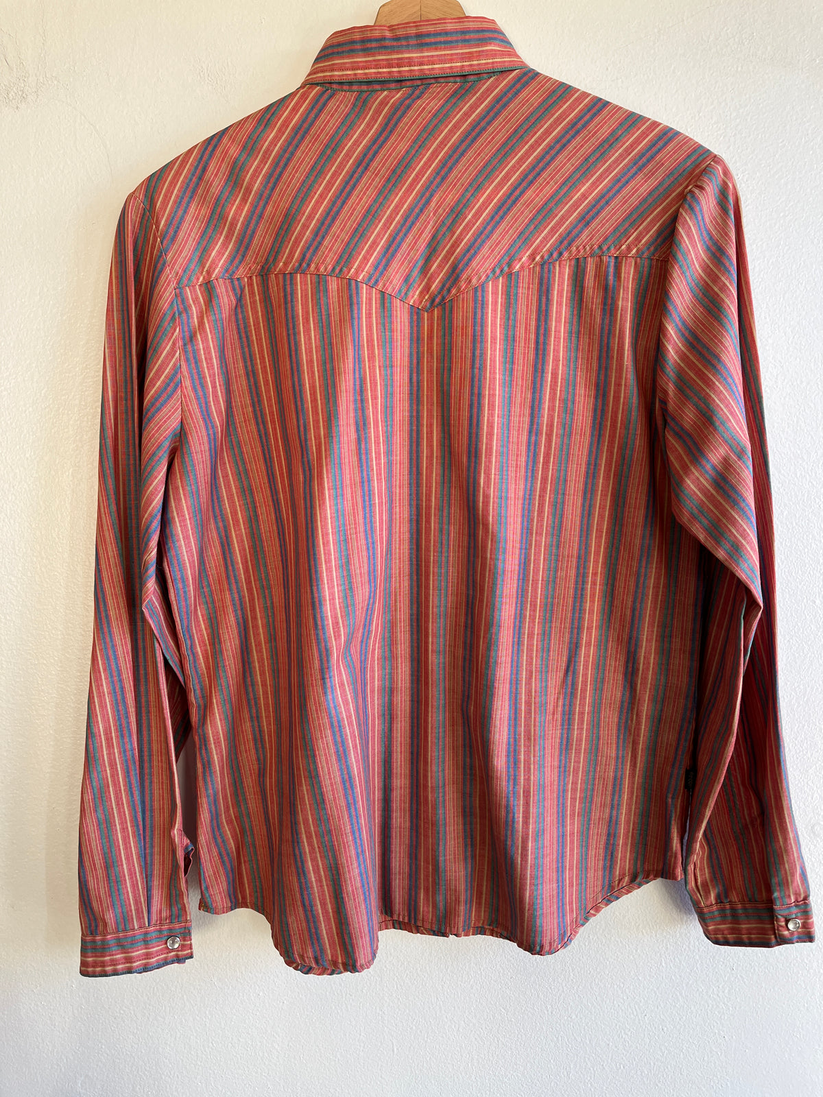 Vintage 1970’s Levi’s Pearl Snap Button-Up Shirt