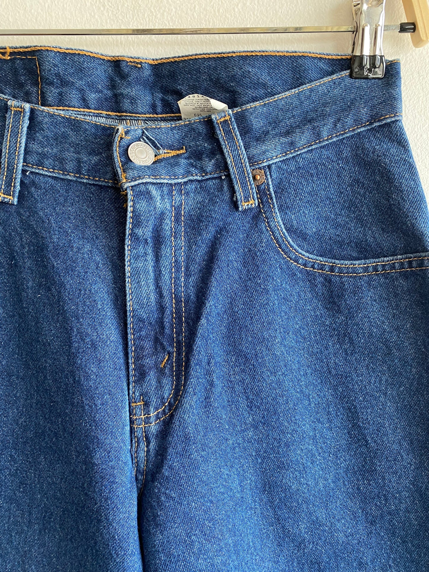 Vintage Y2K Levi’s 570 Baggy Denim Jeans