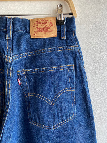Vintage Y2K Levi’s 570 Baggy Denim Jeans