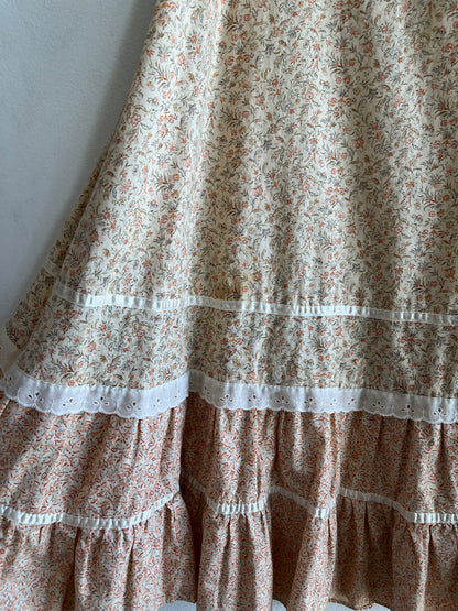 Vintage 1970’s Gunne Sax “Gunnies” Floral Skirt