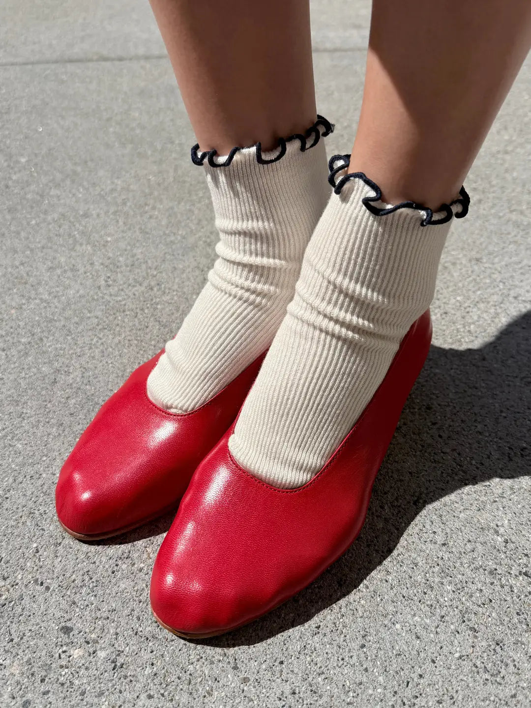 Le Bon Shoppe - Petit Ruffled Modal Sock - La Lovely Vintage 