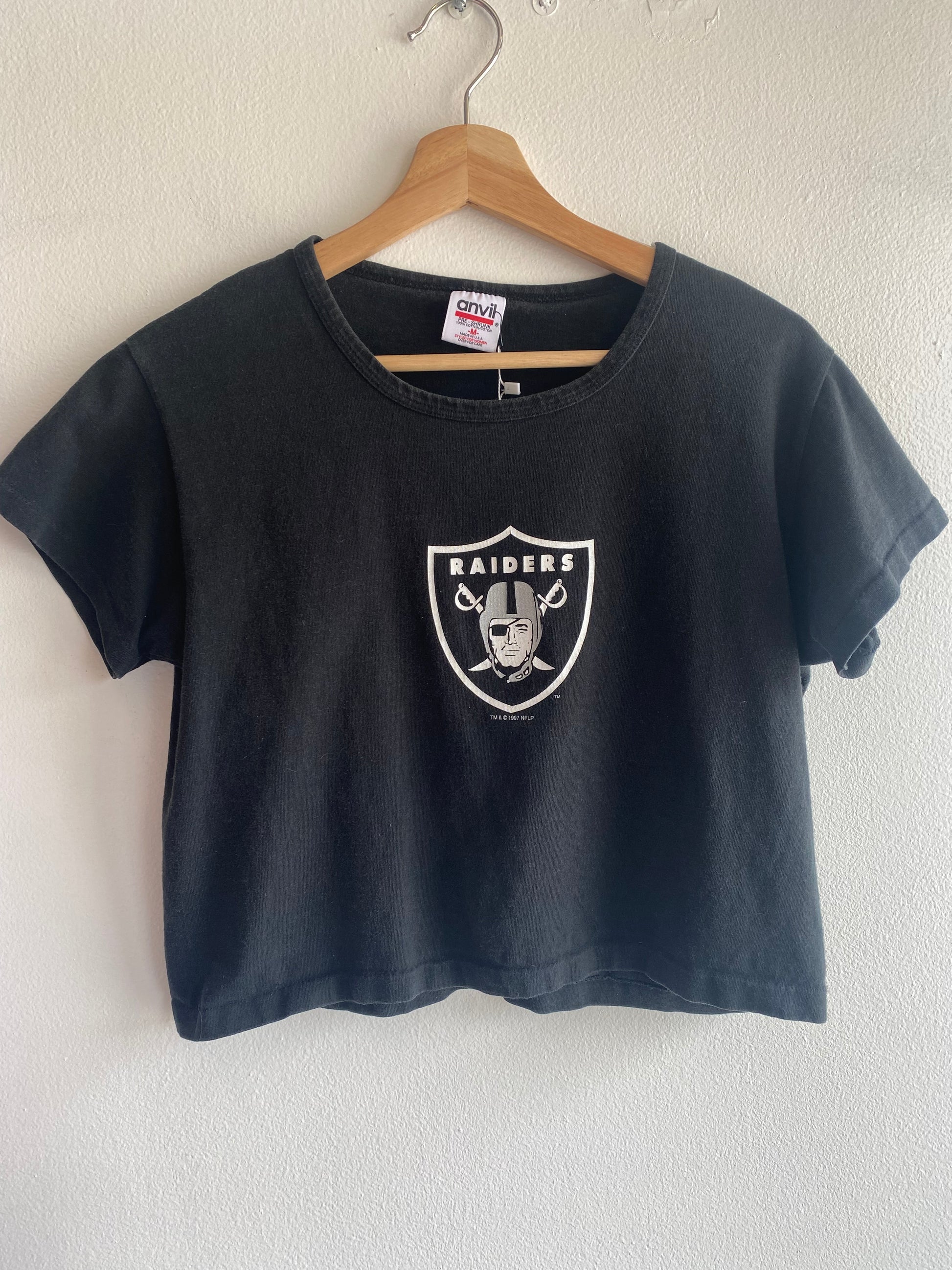 Vintage 1990’s Raiders Crop Top T-Shirt - La Lovely Vintage 