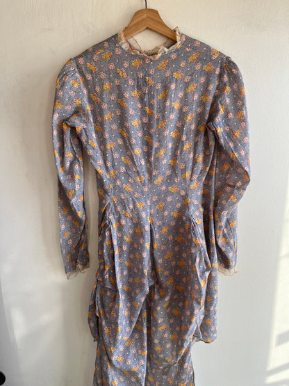 Vintage 1930’s Floral Feedsack Set