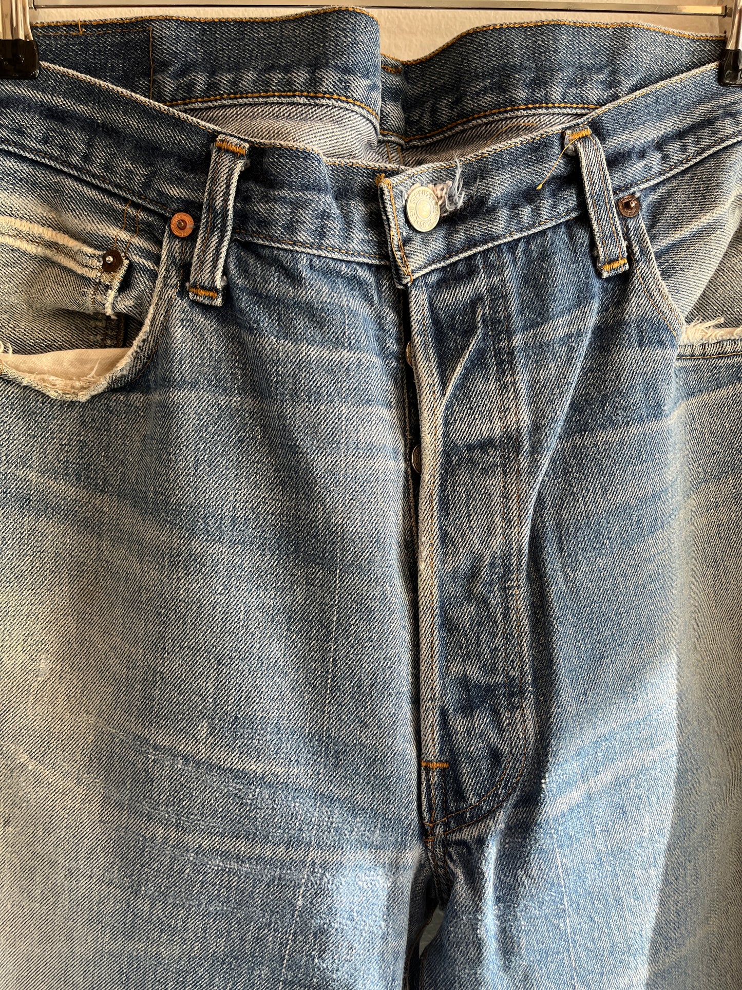 Vintage 1980’s Levi’s 501 Selvedge Denim Jeans