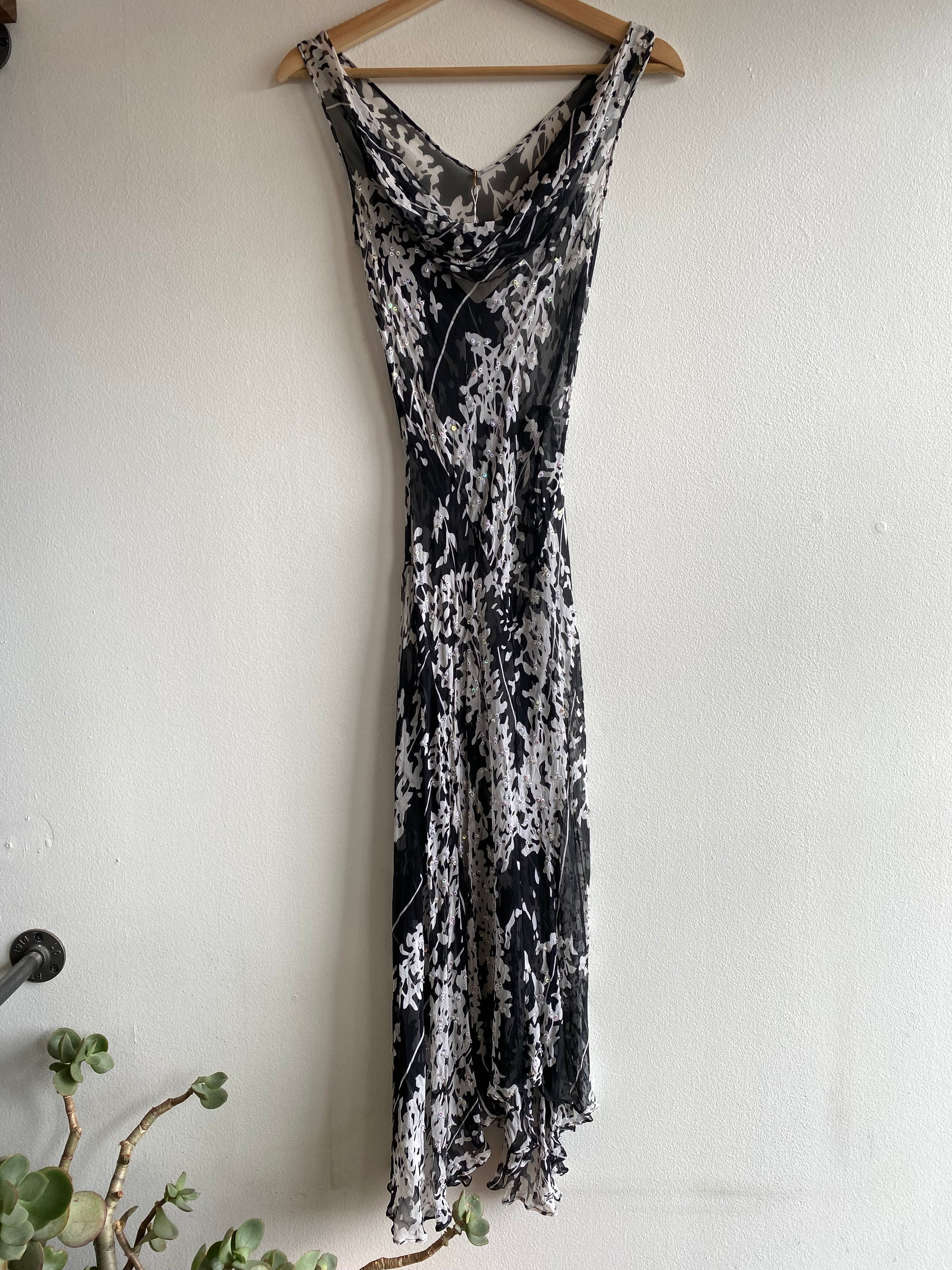 Vintage 90's black and white floral silk beaded maxi dress - La Lovely Vintage 