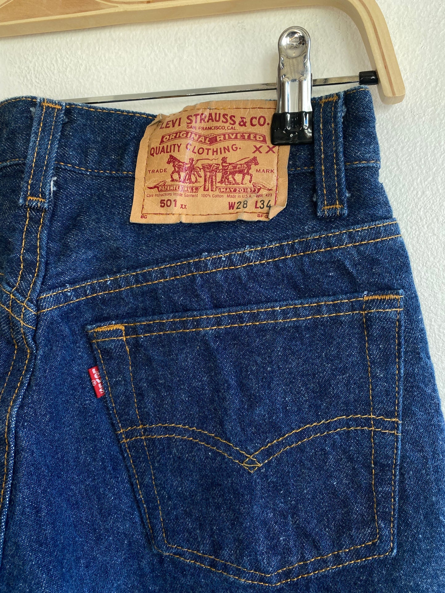Vintage 1980’s Levi’s One-Wash 501 Denim Jeans - La Lovely Vintage 