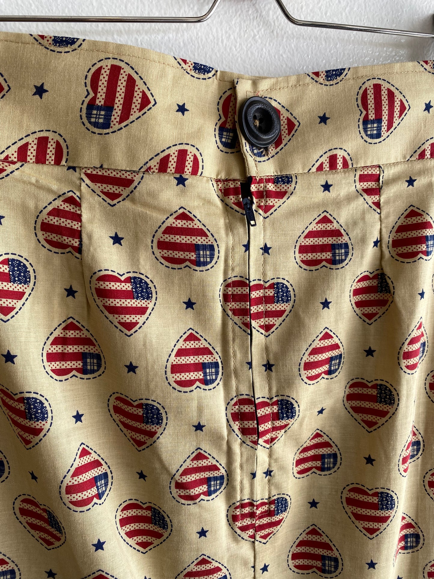 Vintage 1980’s Flags and Hearts Midi Skirt - La Lovely Vintage 