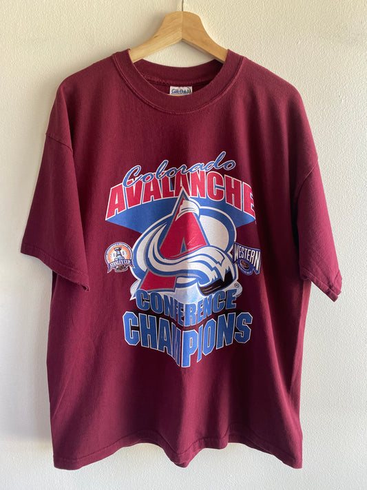Vintage Y2K Colorado Avalanche T-Shirt