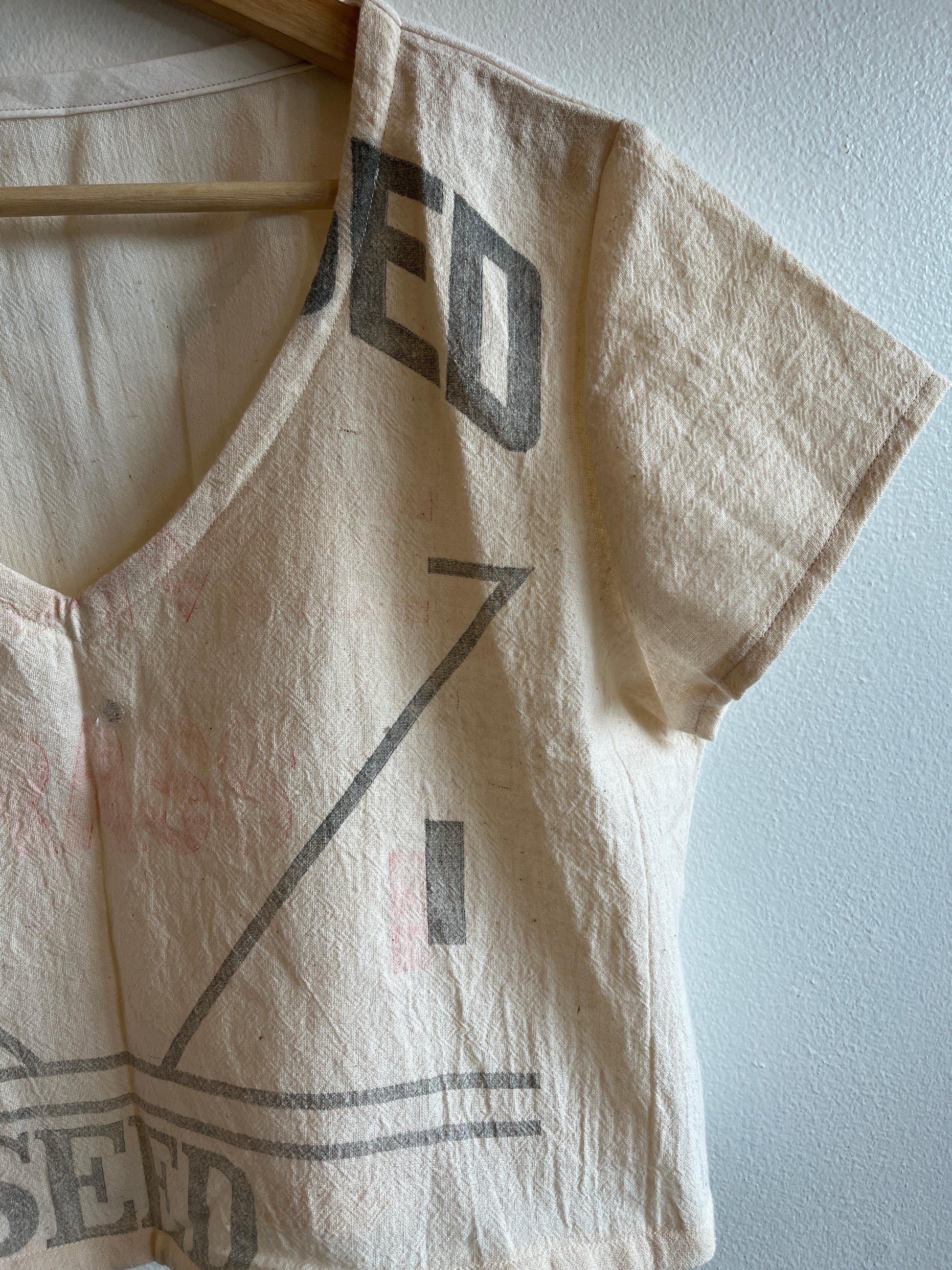 Trash Textiles - Handmade Vintage Feedsack Blouse - La Lovely Vintage 