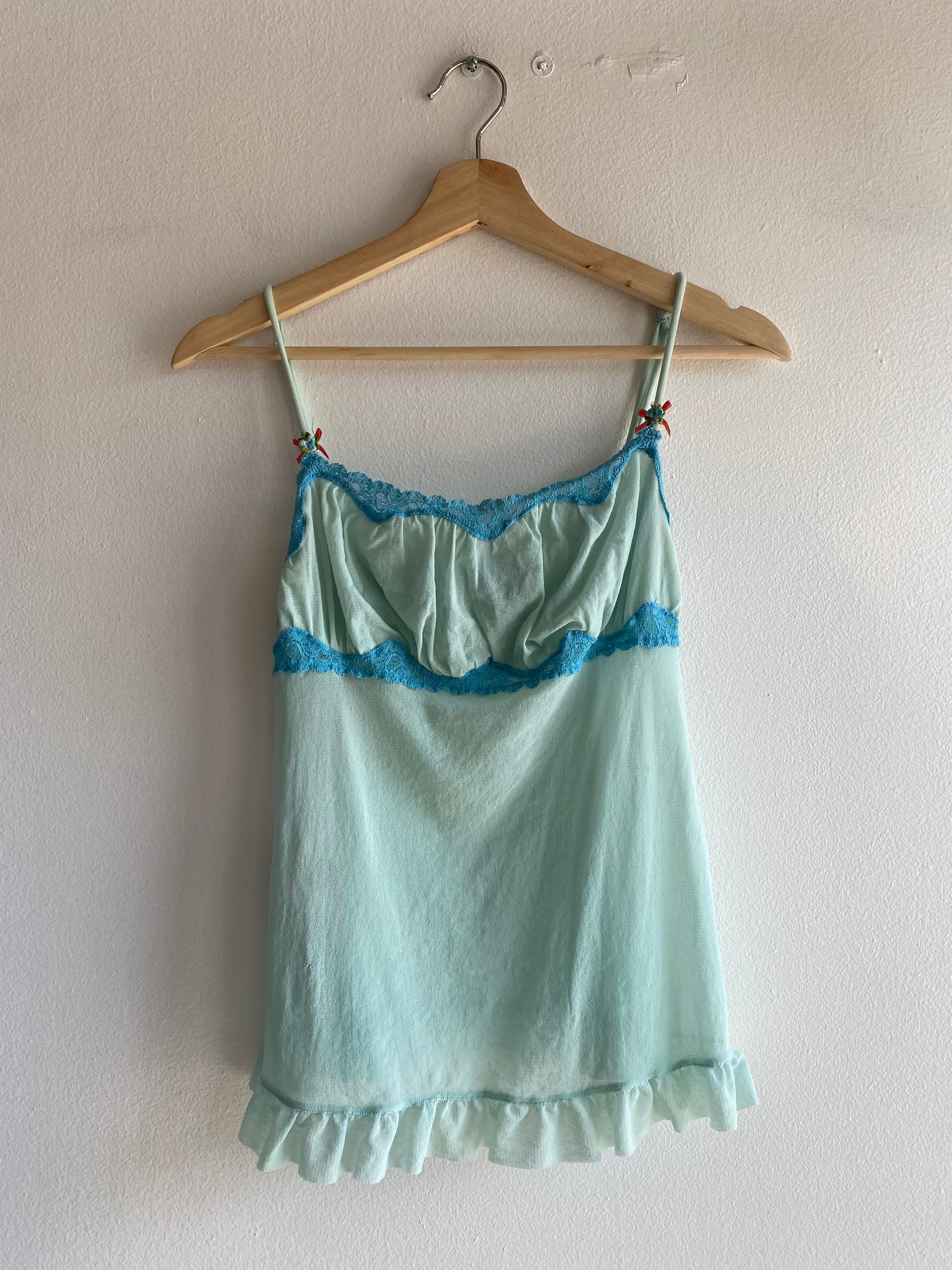 Vintage Y2K Victoria's Secret Angels Aqua Mesh Cami - La Lovely Vintage 