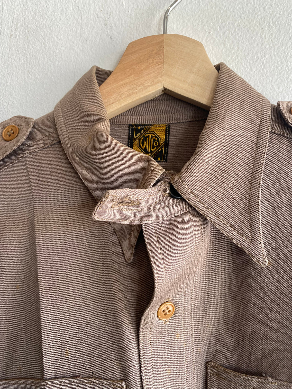 Vintage 1930’s US Army Gabardine Chinstrap Shirt