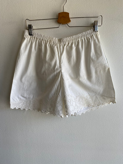 La Lovely Vintage - Handmade Tablecloth Shorts