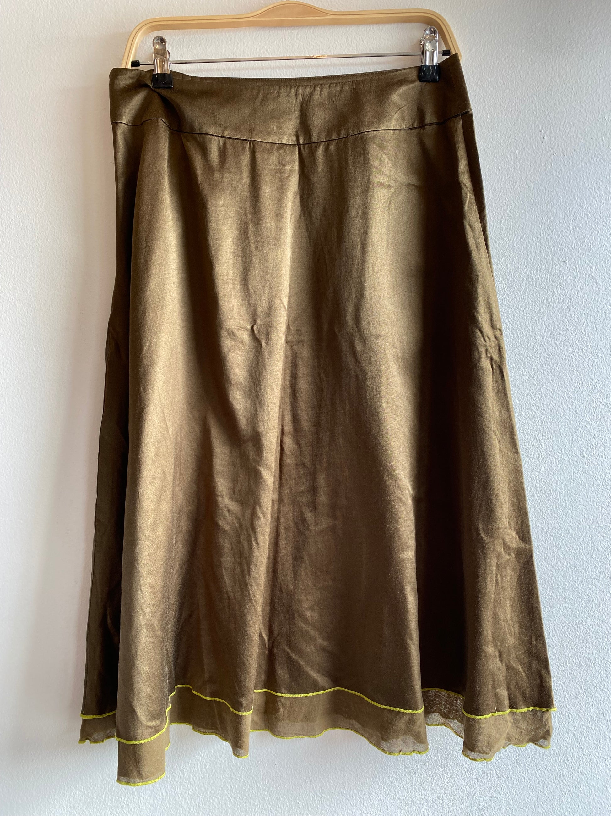 Vintage Y2K Liz Claiborne Olive Green Silk Floral Midi Skirt - La Lovely Vintage 
