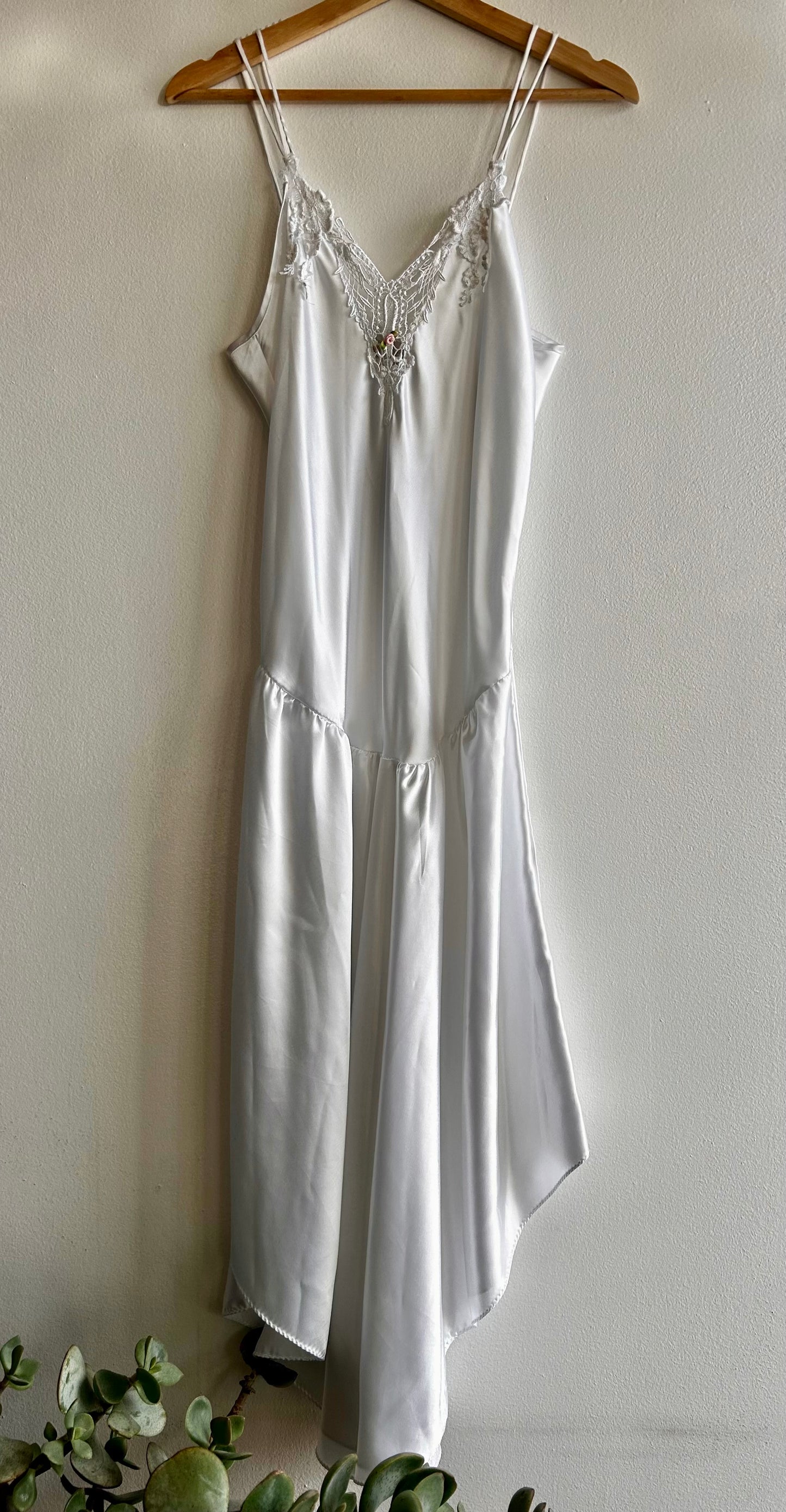 80s white stain drop waist slip dress - La Lovely Vintage 