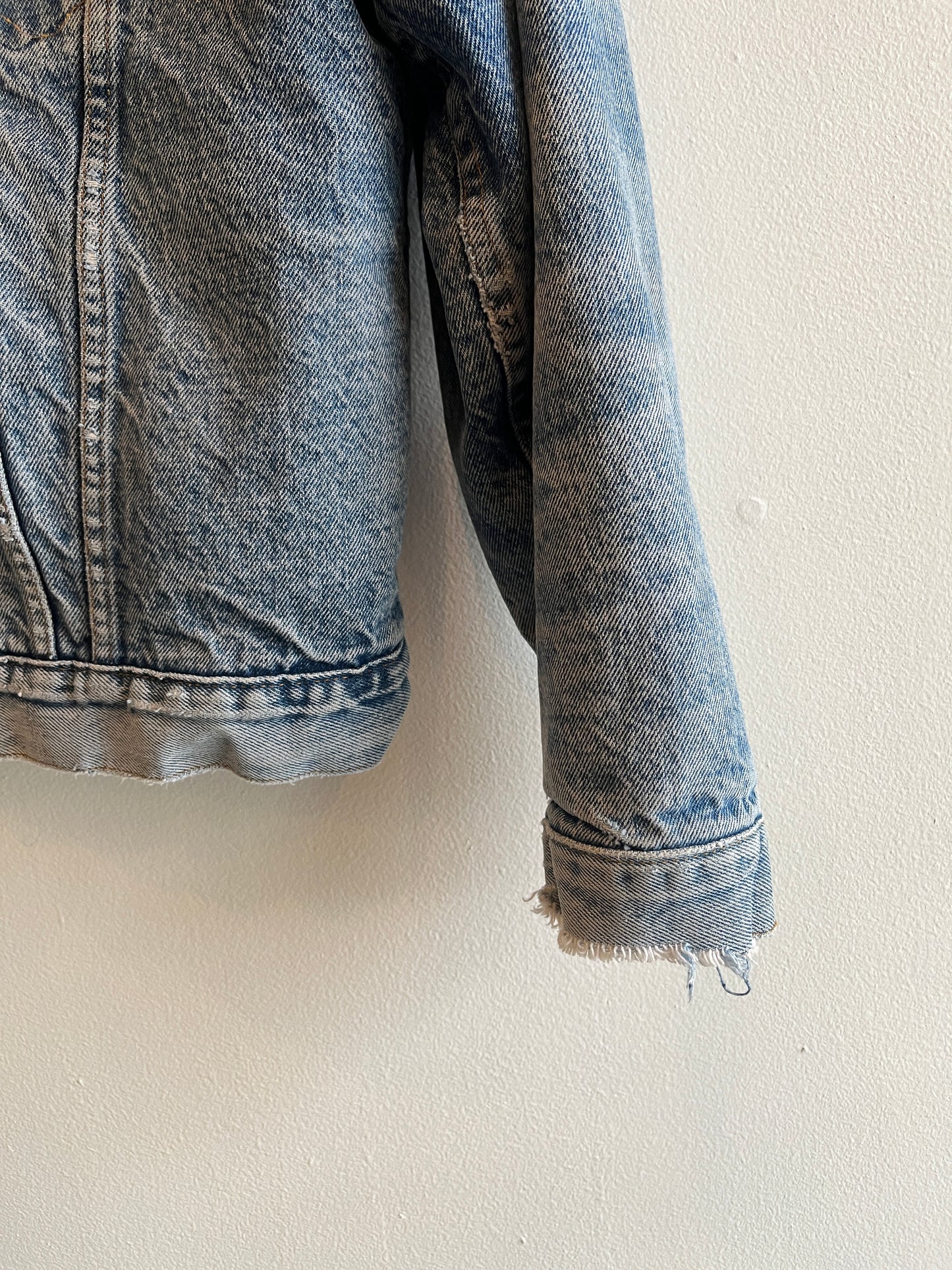 Vintage 1970/80’s Levi’s Sherpa Lined Denim Jacket - La Lovely Vintage 