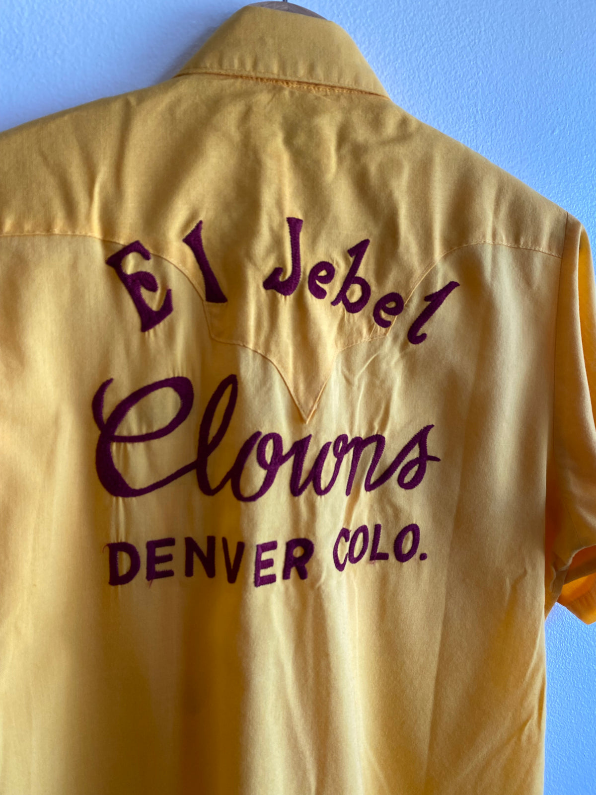 Vintage 1950’s El Jebel Clowns Rayon Pearl Snap Button-Up Shirt