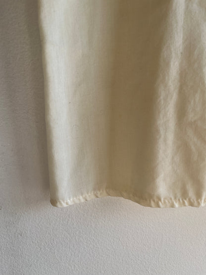 Vintage 1970’s Sleeveless Ruffled Blouse