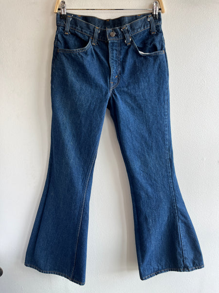 Vintage 1970’s Dark-Wash Levi’s 646 Bell Bottom Denim Jeans