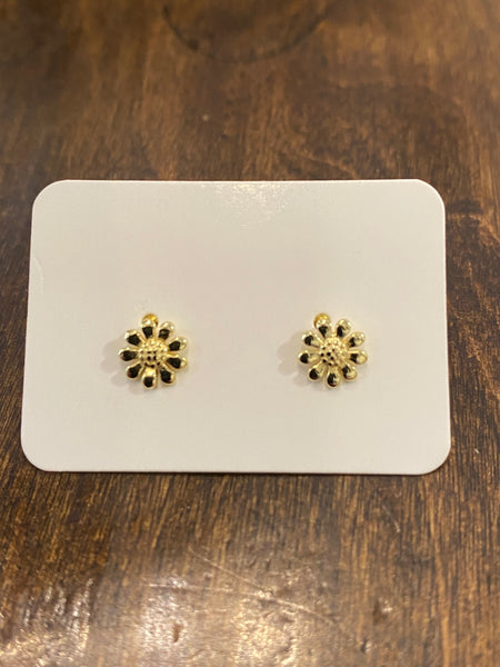 Daisy Flower Stud Earrings by La Lovely - La Lovely Vintage 