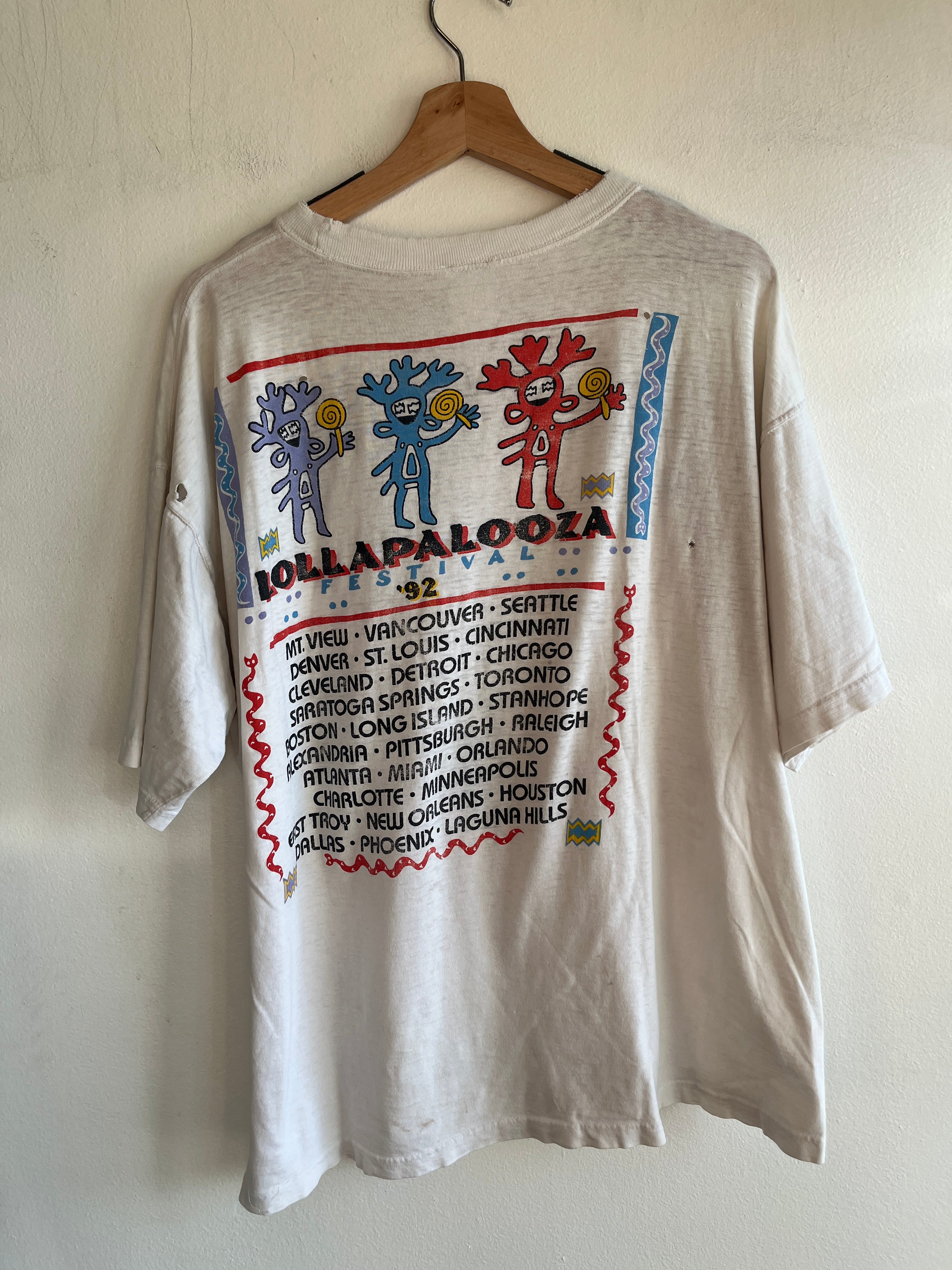Lollapalooza 1992 Tシャツ Vintage 1992 Lollapalooza T-Shirt – La Lovely Vintage