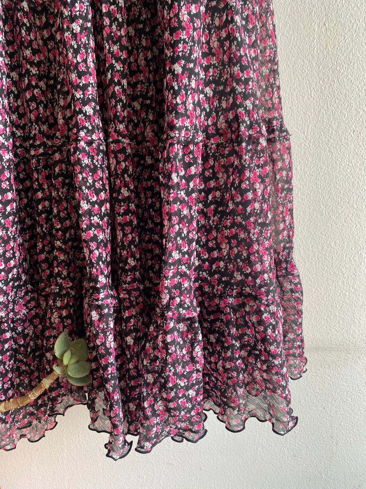Vintage Y2K black and pink floral chiffon maxi dress - La Lovely Vintage 