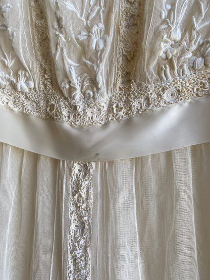 Vintage 1910’s Edwardian Sheer Lace Dress