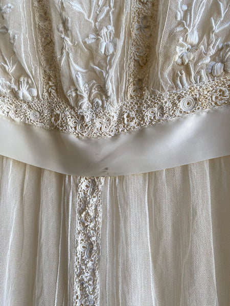 Vintage 1910’s Edwardian Sheer Lace Dress