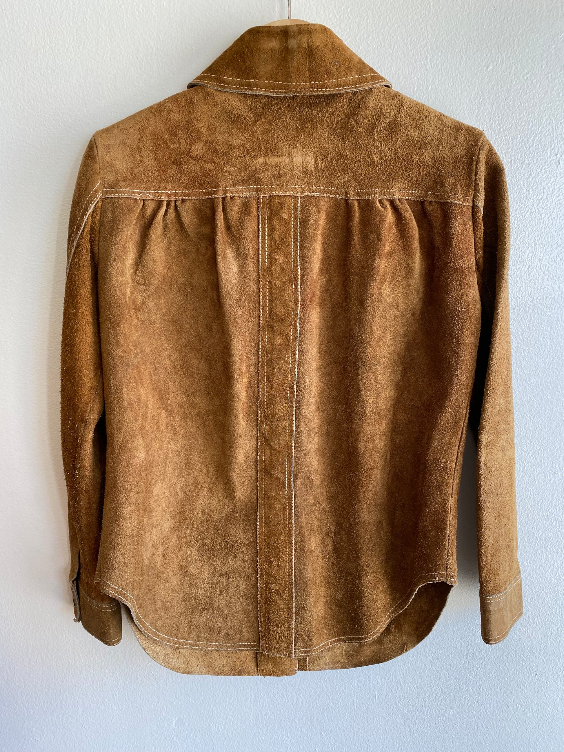 Vintage 1960/70’s Snap Front Suede Shirt Jacket - La Lovely Vintage 