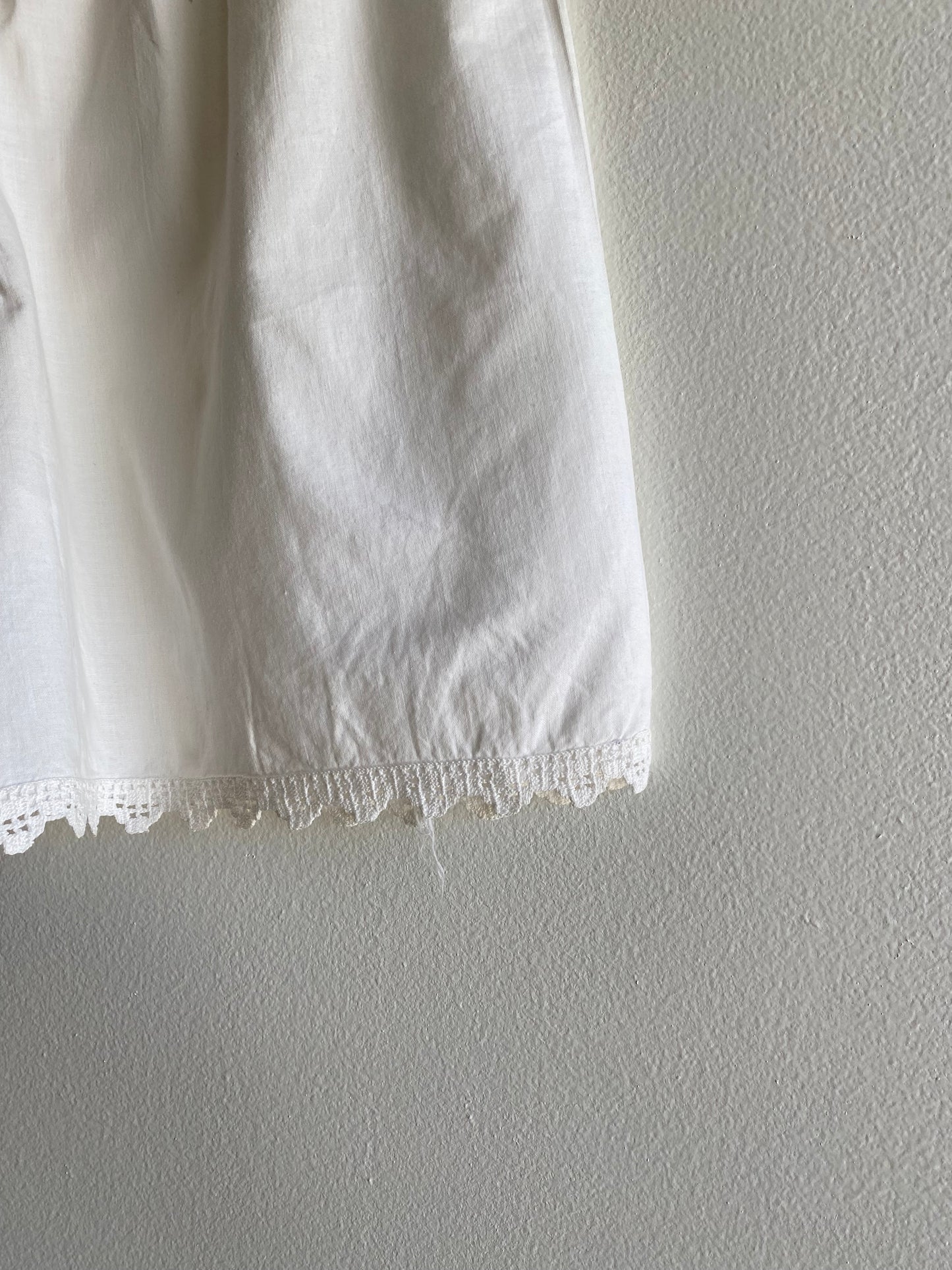 La Lovely Vintage - Handmade Tablecloth Shorts