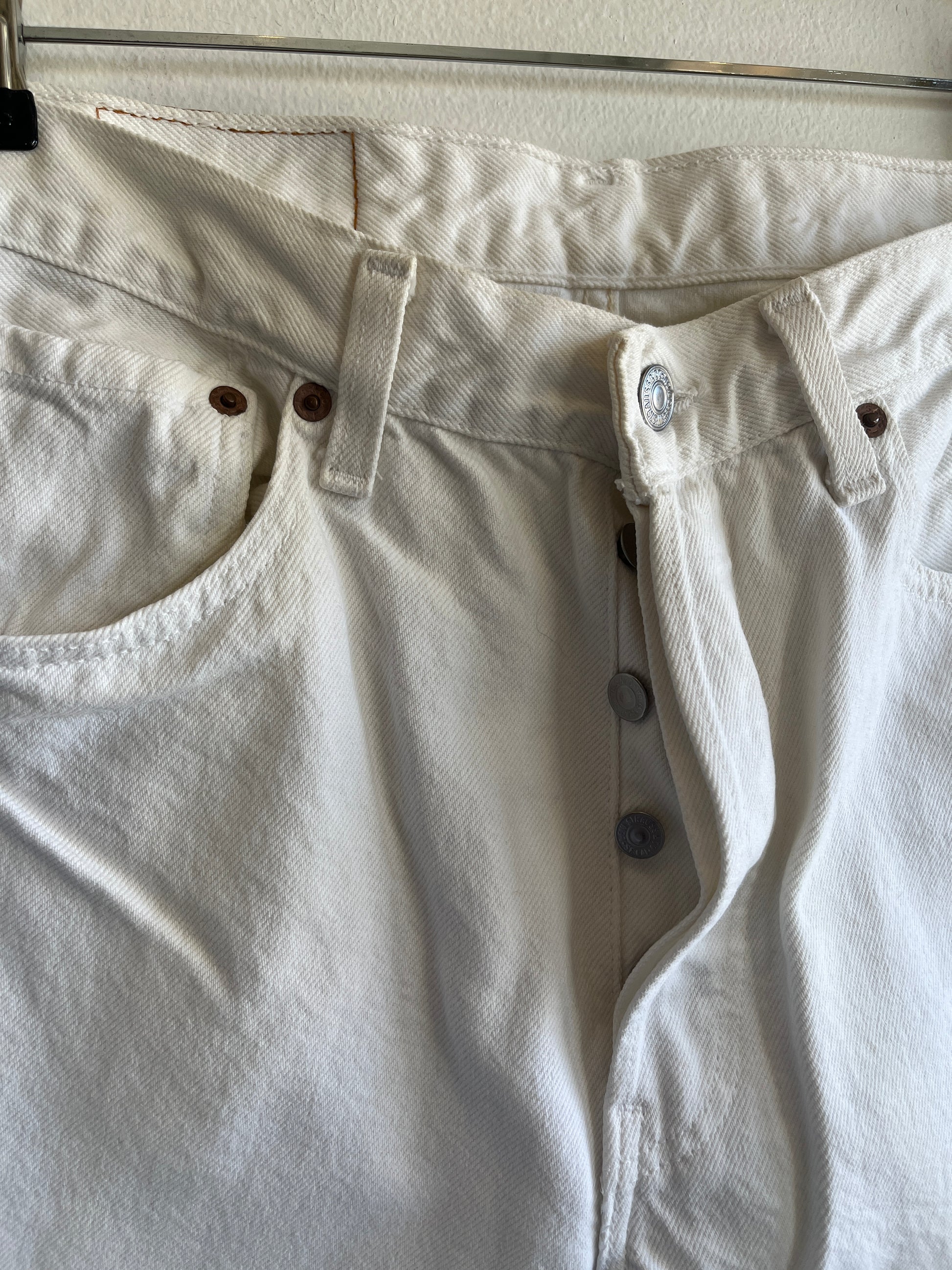 Vintage 1990's Levis 501 White Denim Jeans - La Lovely Vintage 