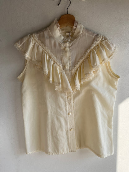 Vintage 1970’s Sleeveless Ruffled Blouse