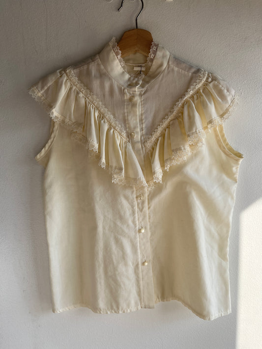 Vintage 1970’s Sleeveless Ruffled Blouse