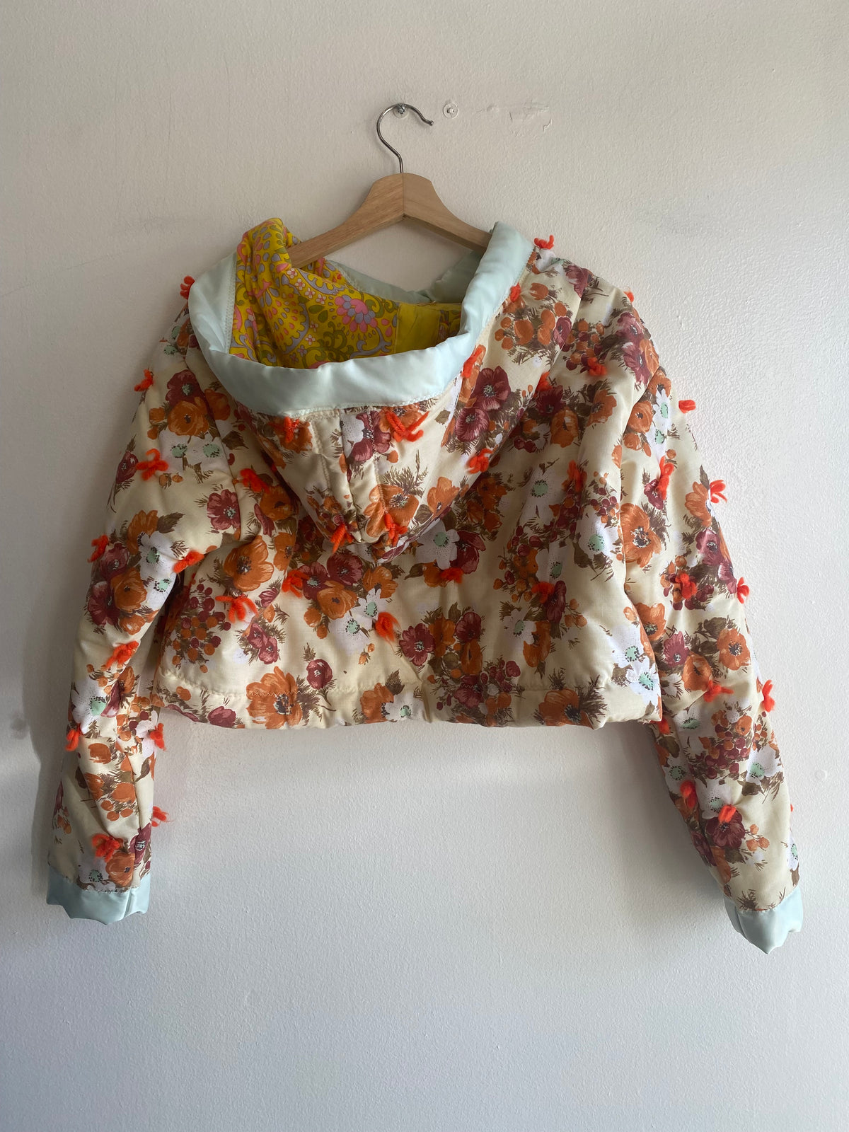 Vintage 70's Handmade Floral Quilt Pullover Jacket