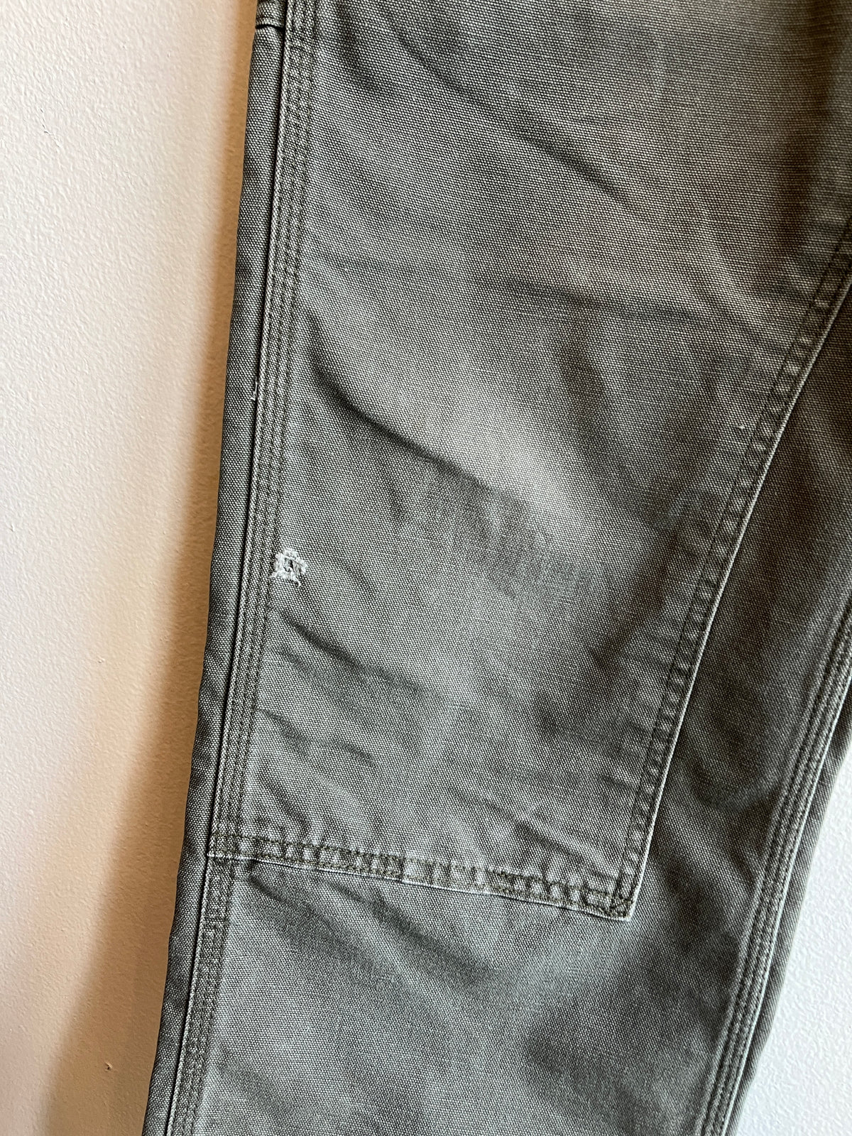 Vintage 1990’s Carhartt Double Knee Canvas Work Pants