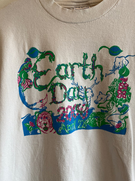 Vintage 2000 Earth Day T-Shirt